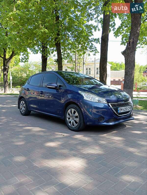 Peugeot 208 2013