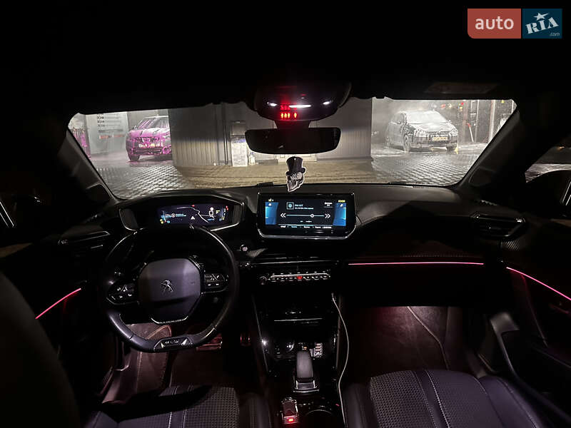 Хетчбек Peugeot 208 2021 в Львові