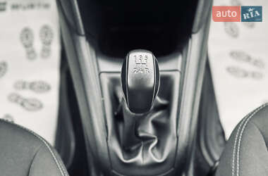 Хэтчбек Peugeot 208 2014 в 