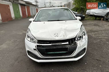 Хетчбек Peugeot 208 2019 в 