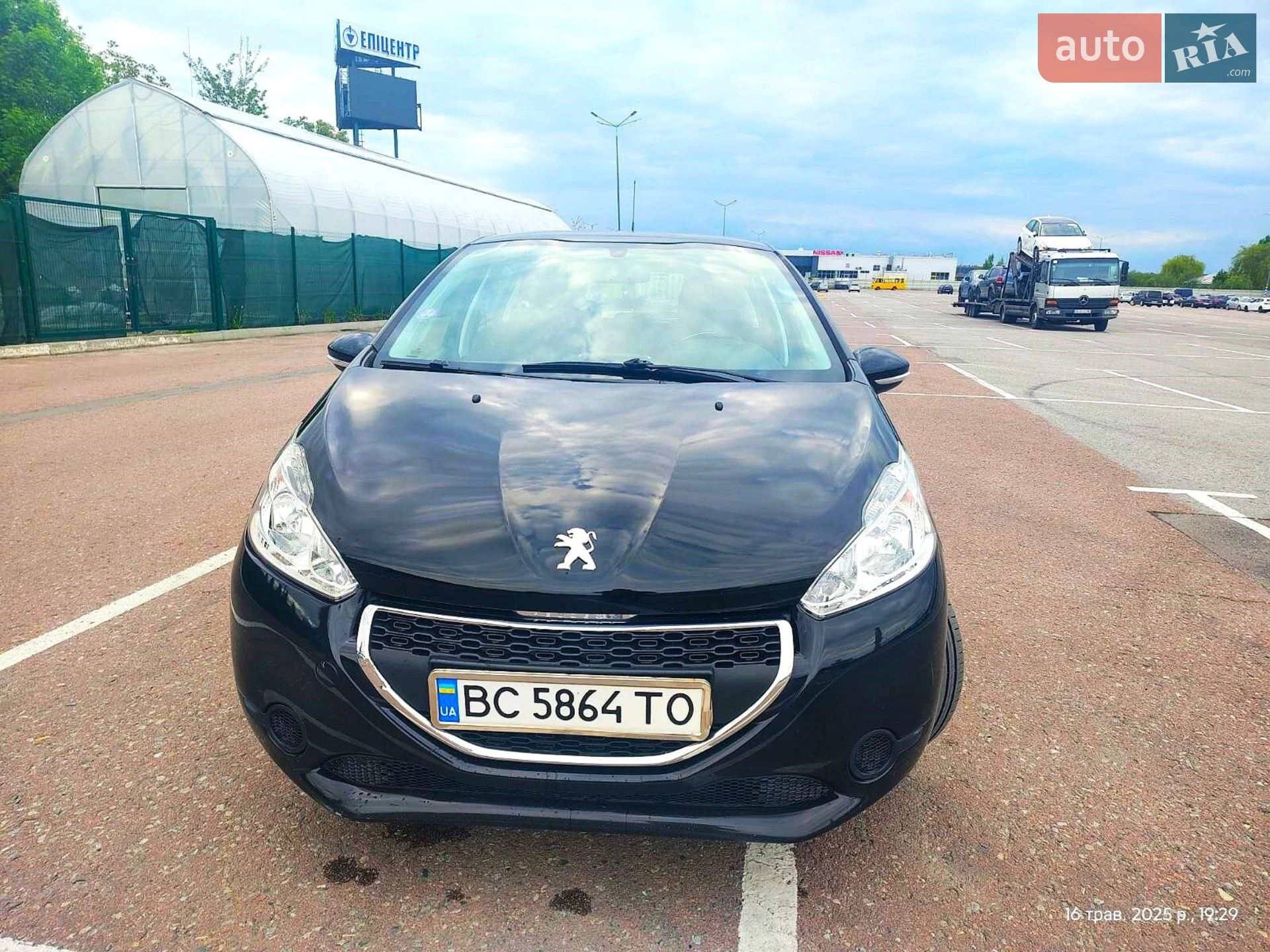 2013 Peugeot 208 - мініатюра 2