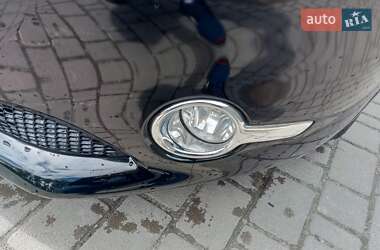 Хетчбек Peugeot 208 2013 в 