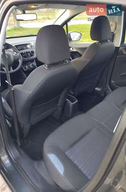 Хэтчбек Peugeot 208 2014 в 