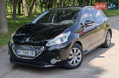 Хэтчбек Peugeot 208 2012 в Коломые