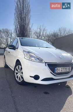 Хетчбек Peugeot 208 2014 в Кременчуці