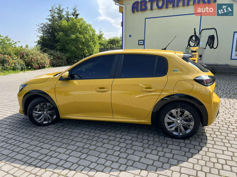 Хэтчбек Peugeot 208 2020 в Львове