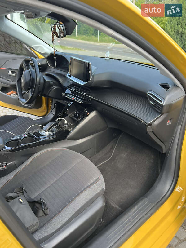 Хэтчбек Peugeot 208 2020 в Львове