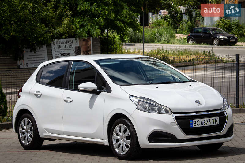 Хэтчбек Peugeot 208 2018 в Львове фото 4 Хэтчбек Peugeot 208 2018 в Львове