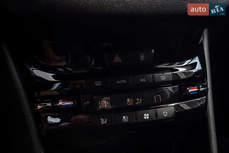 Хэтчбек Peugeot 208 2018 в Львове фото 40 Хэтчбек Peugeot 208 2018 в Львове