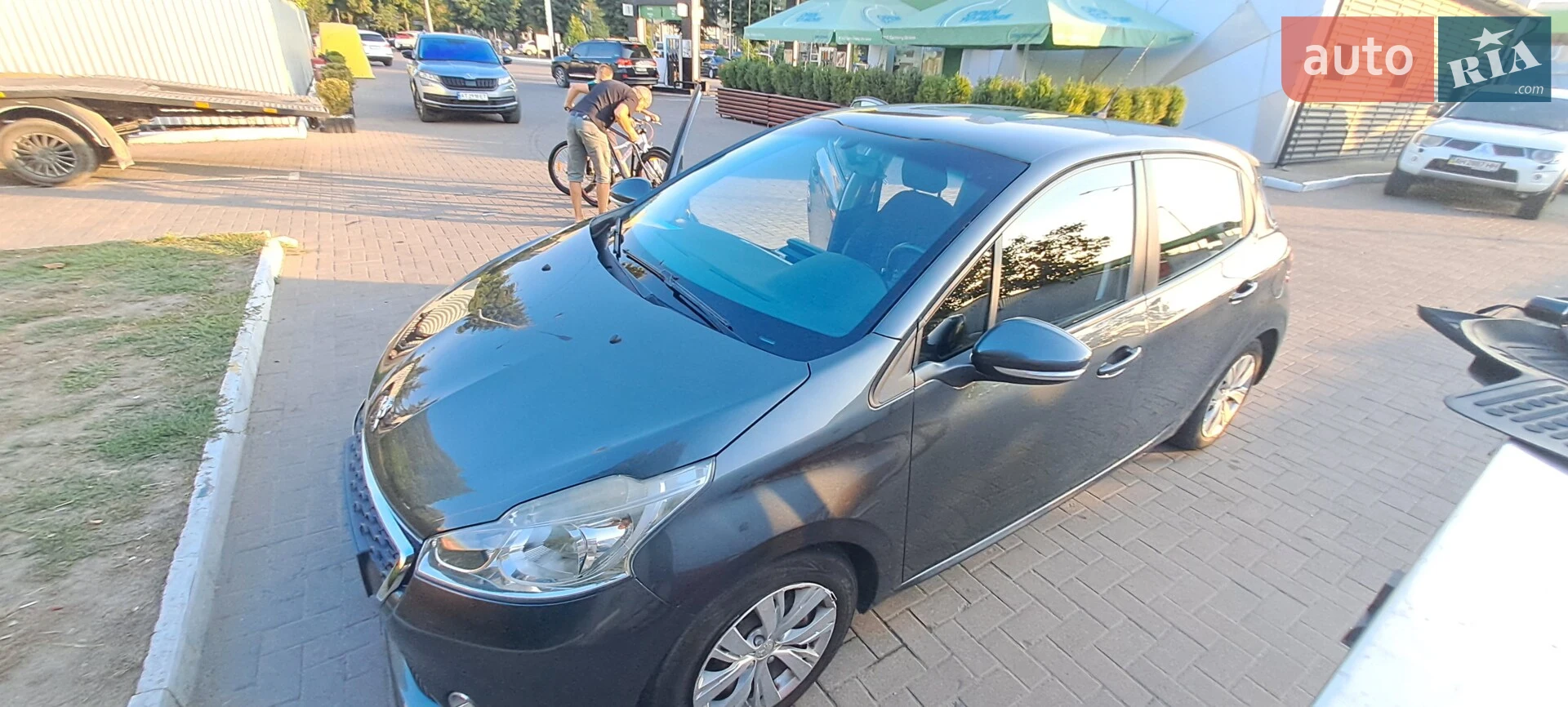 2012 Peugeot 208 - мініатюра 5