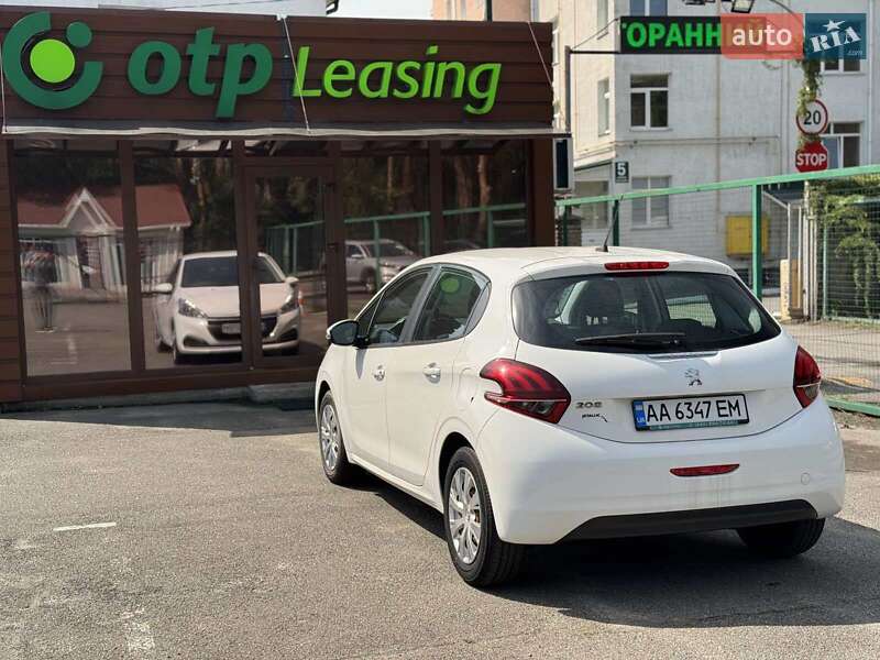 Хетчбек Peugeot 208 2019 в Києві