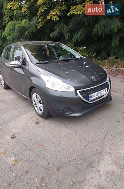 Хэтчбек Peugeot 208 2014 в Шептицькому