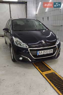 Хэтчбек Peugeot 208 2019 в Киеве