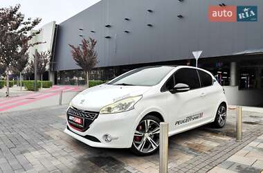 Хетчбек Peugeot 208 2013 в 
