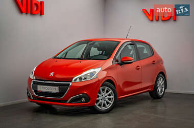 Хэтчбек Peugeot 208 2017 в Киеве