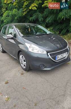 Хэтчбек Peugeot 208 2014 в Сокале