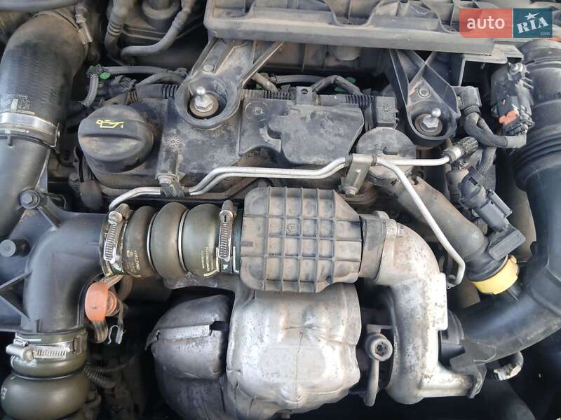 Хэтчбек Peugeot 208 2013 в Калуше