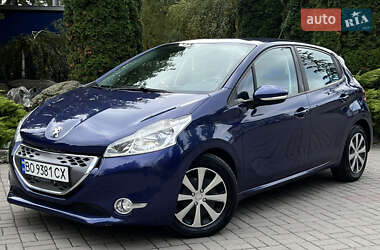 Хетчбек Peugeot 208 2012 в Тернополі