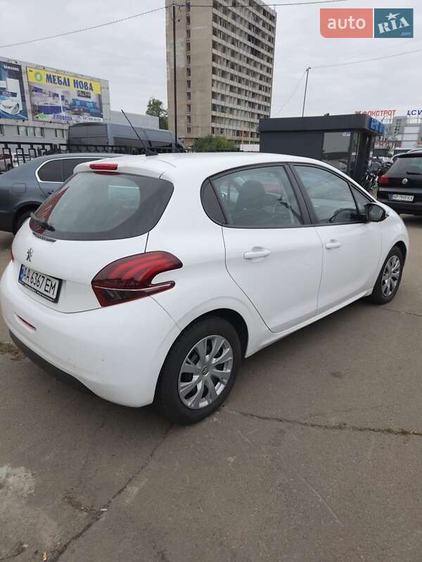 Хэтчбек Peugeot 208 2019 в Софиевской Борщаговке фото 6 Хэтчбек Peugeot 208 2019 в Софиевской Борщаговке