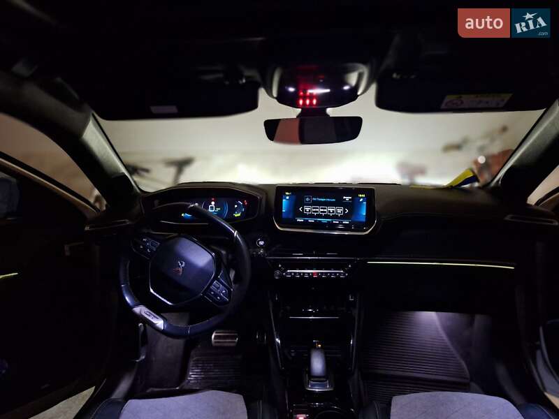 Хэтчбек Peugeot 208 2021 в Коломые фото 44 Хэтчбек Peugeot 208 2021 в Коломые