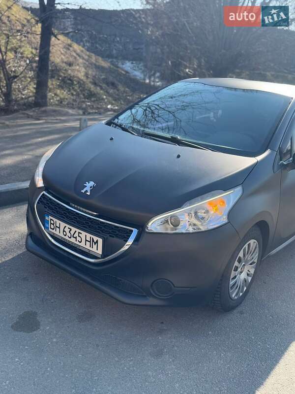 Хэтчбек Peugeot 208 2013 в Одессе фото 2 Хэтчбек Peugeot 208 2013 в Одессе