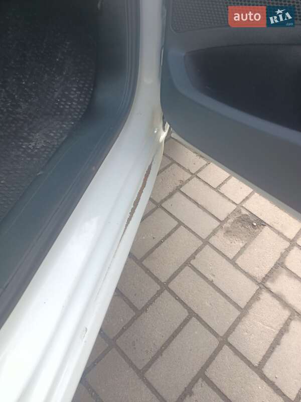 Хэтчбек Peugeot 208 2017 в Львове