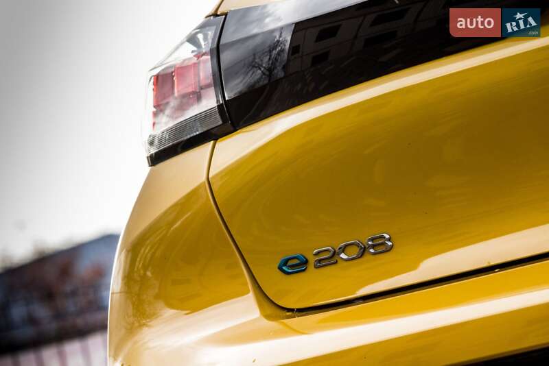 Хетчбек Peugeot 208 2023 в Львові фото 58 Хетчбек Peugeot 208 2023 в Львові