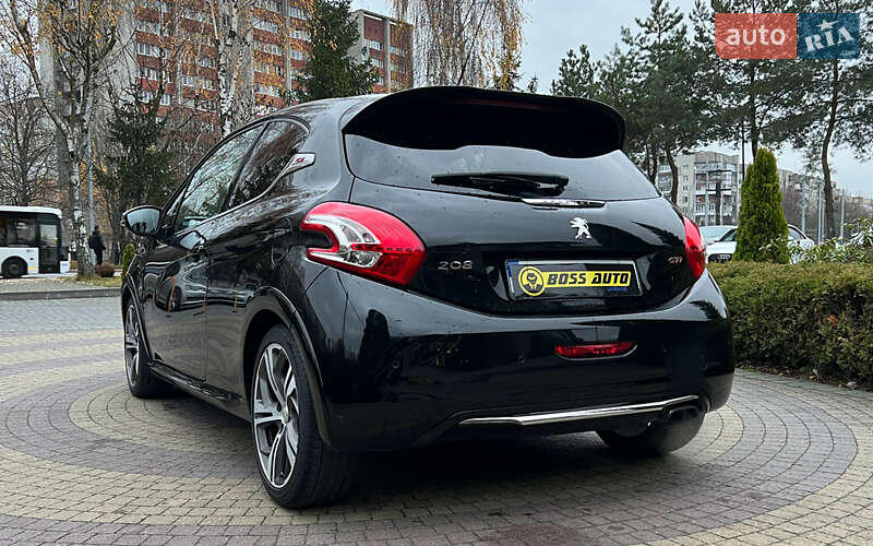 Хэтчбек Peugeot 208 2013 в Львове