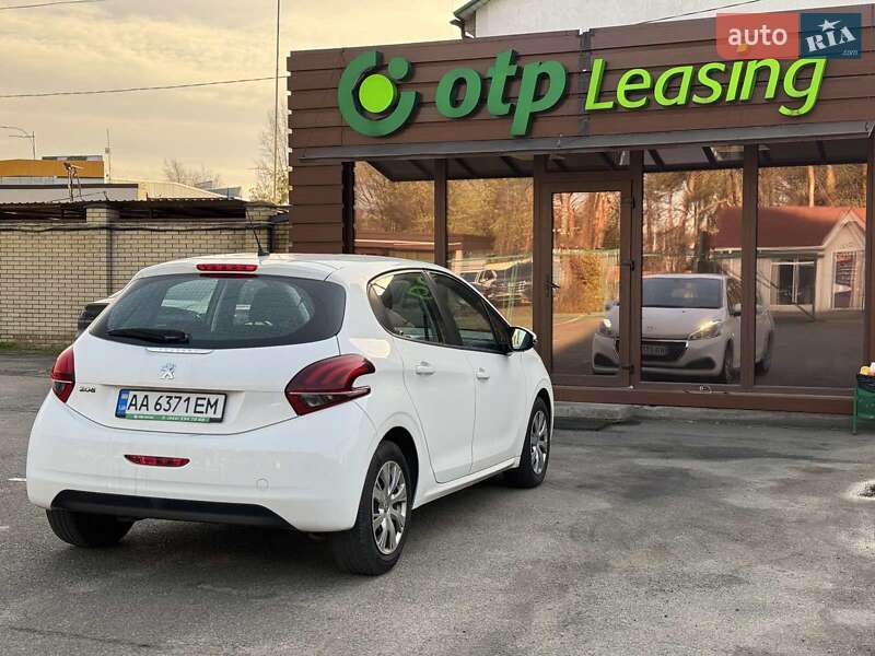 Хэтчбек Peugeot 208 2019 в Киеве фото 4 Хэтчбек Peugeot 208 2019 в Киеве