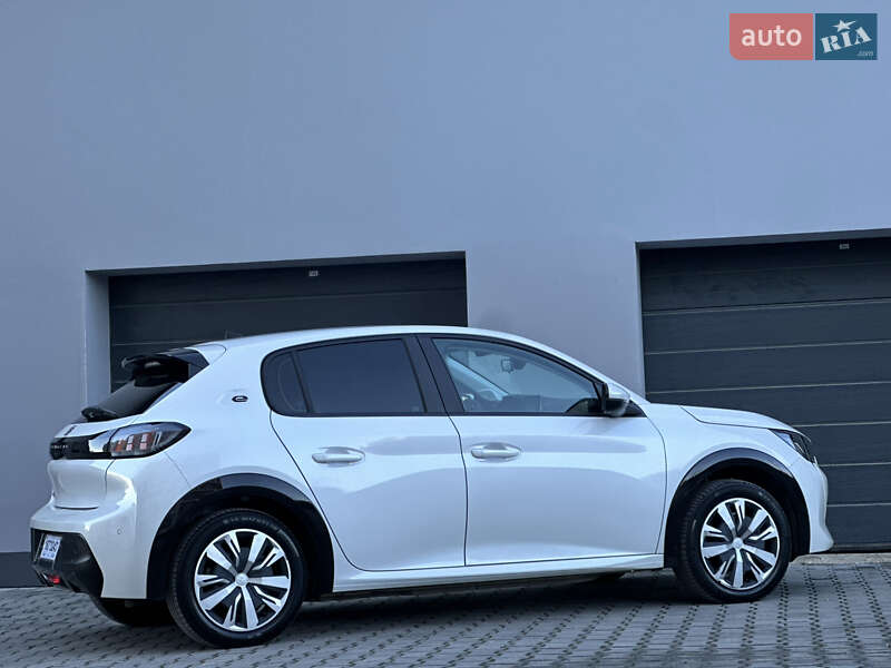 Хэтчбек Peugeot 208 2020 в Тернополе