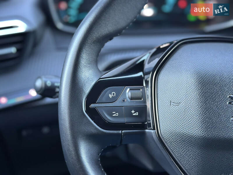 Хэтчбек Peugeot 208 2020 в Тернополе