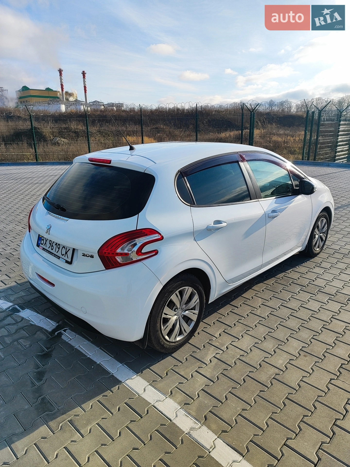 2013 Peugeot 208 - мініатюра 5