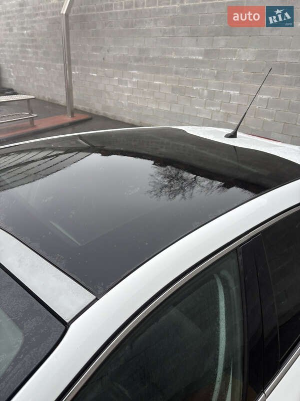 Хэтчбек Peugeot 208 2014 в Ровно