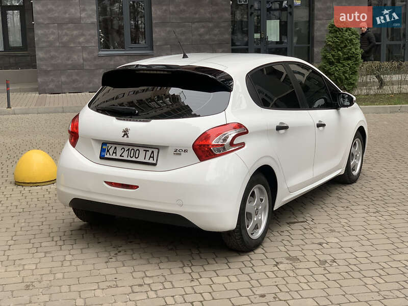 Хетчбек Peugeot 208 2014 в Броварах