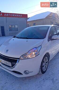 Хетчбек Peugeot 208 2013 в Переяславі