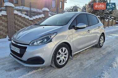 Хетчбек Peugeot 208 2017 в Хмельницькому