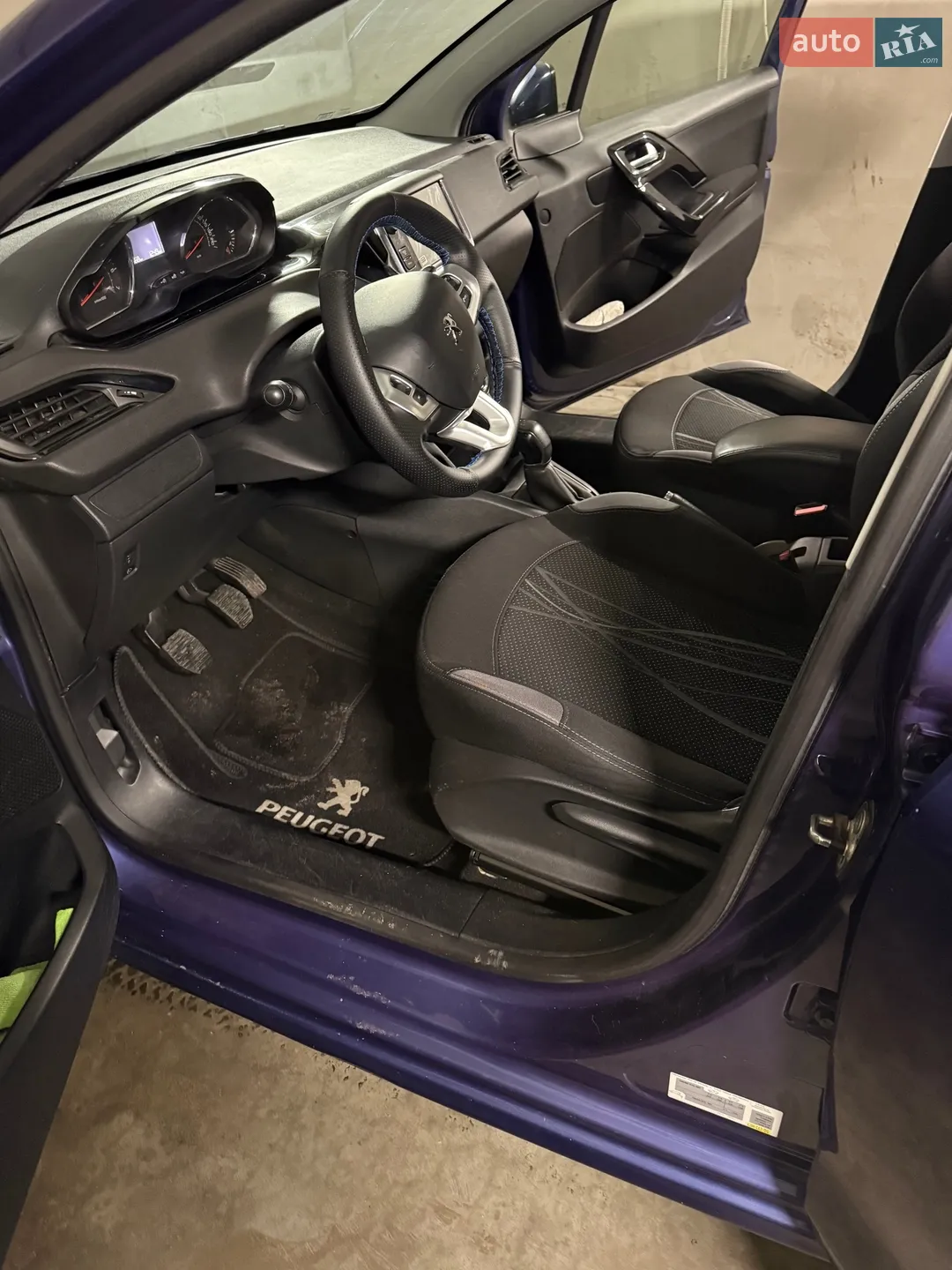 2013 Peugeot 208 - мініатюра 3