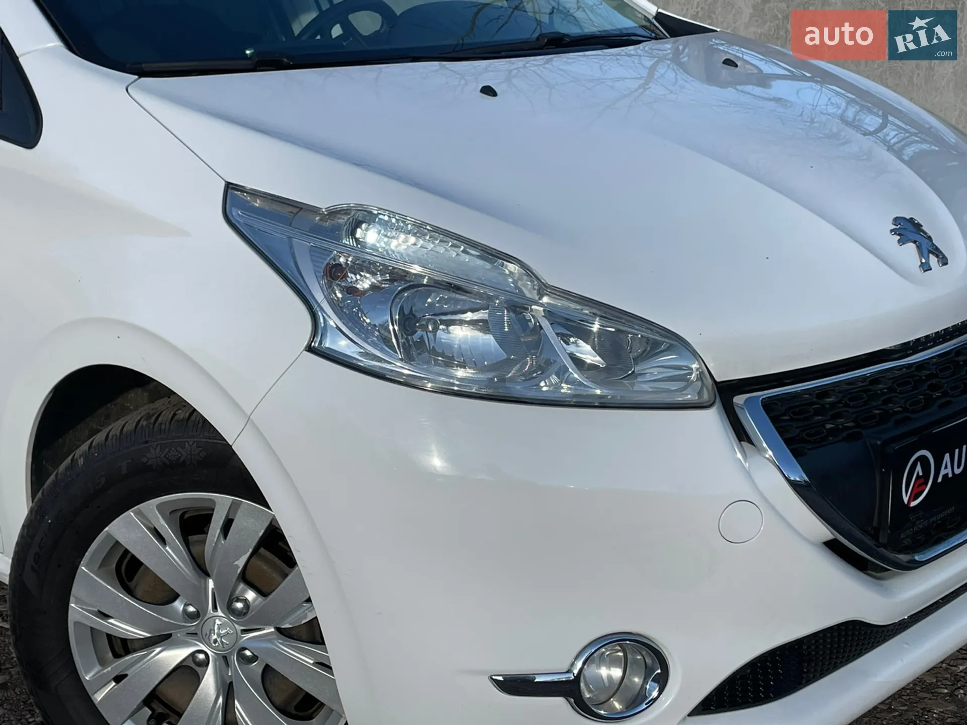 2015 Peugeot 208 - мініатюра 3