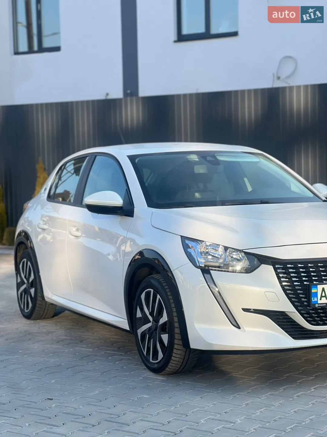 Peugeot 208 2021 VIN VR3UHZKXZMT013660 фото оголошення 15 з 15
