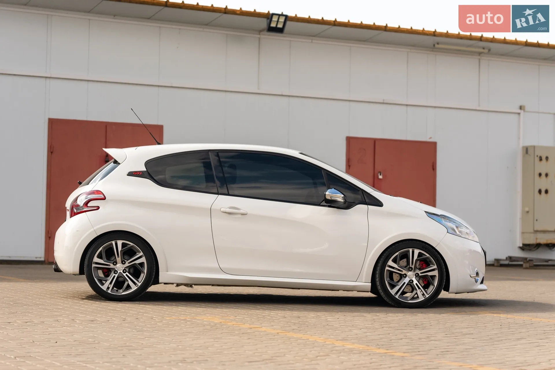 2013 Peugeot 208 - мініатюра 32