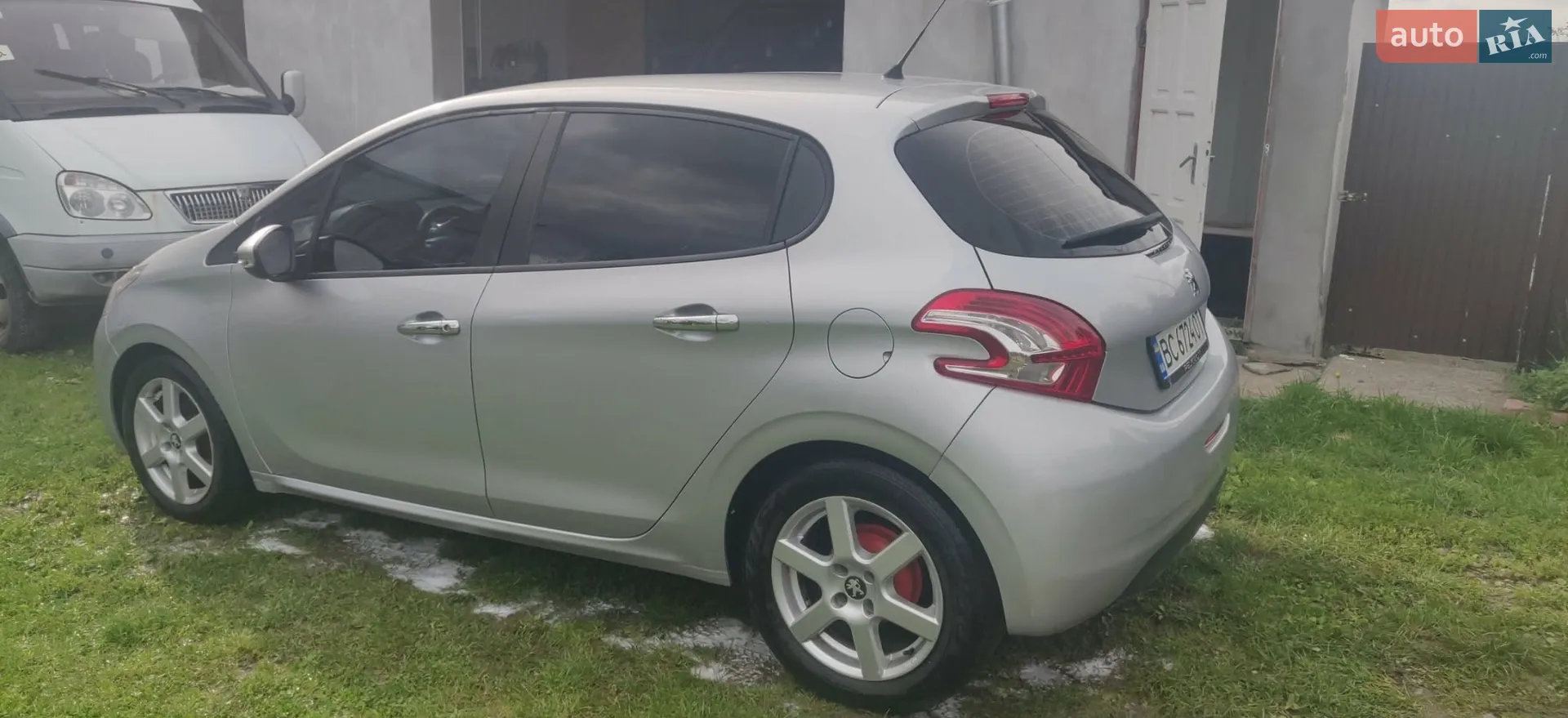 2013 Peugeot 208 - мініатюра 6