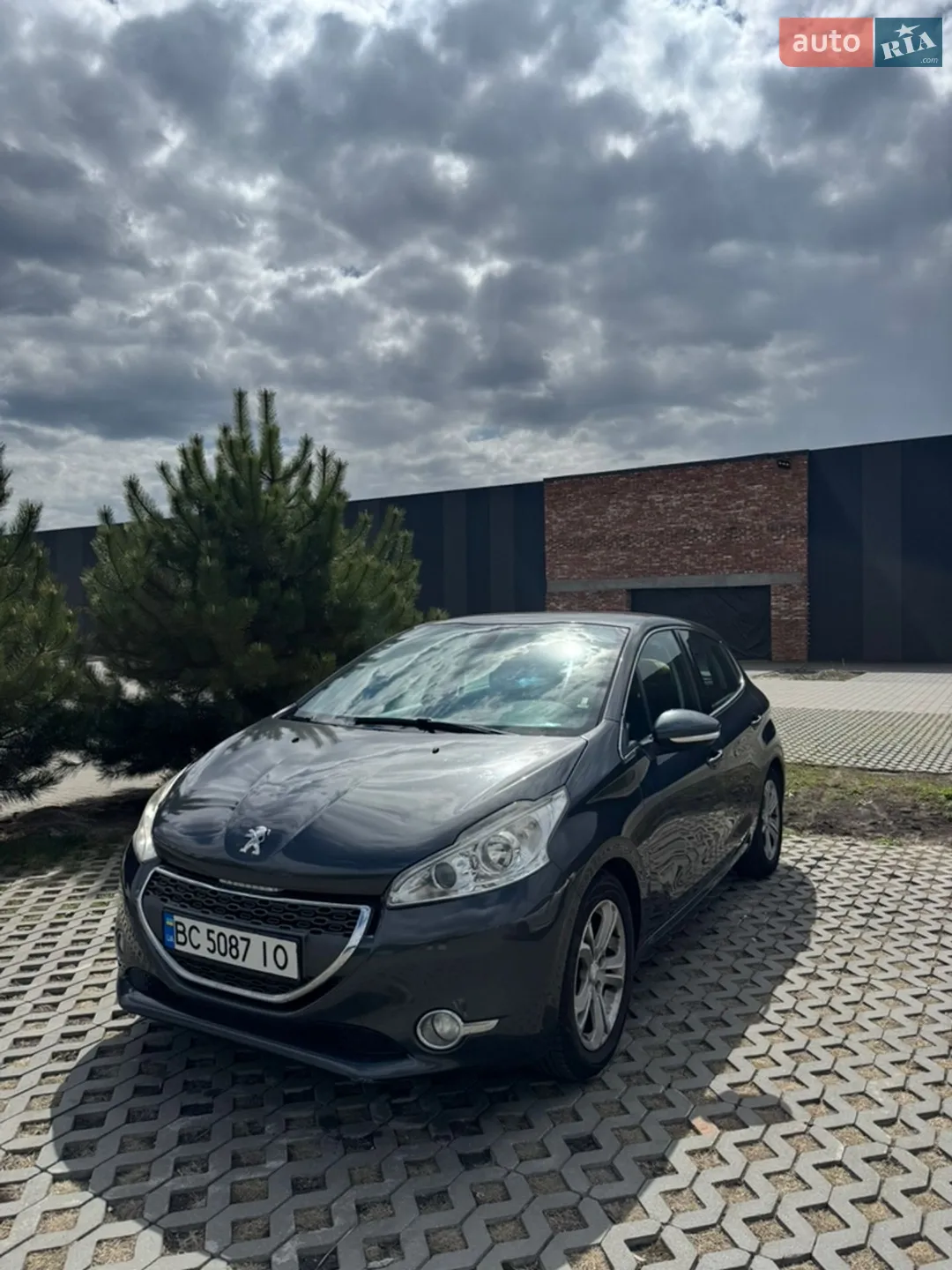 2012 Peugeot 208 - мініатюра 2