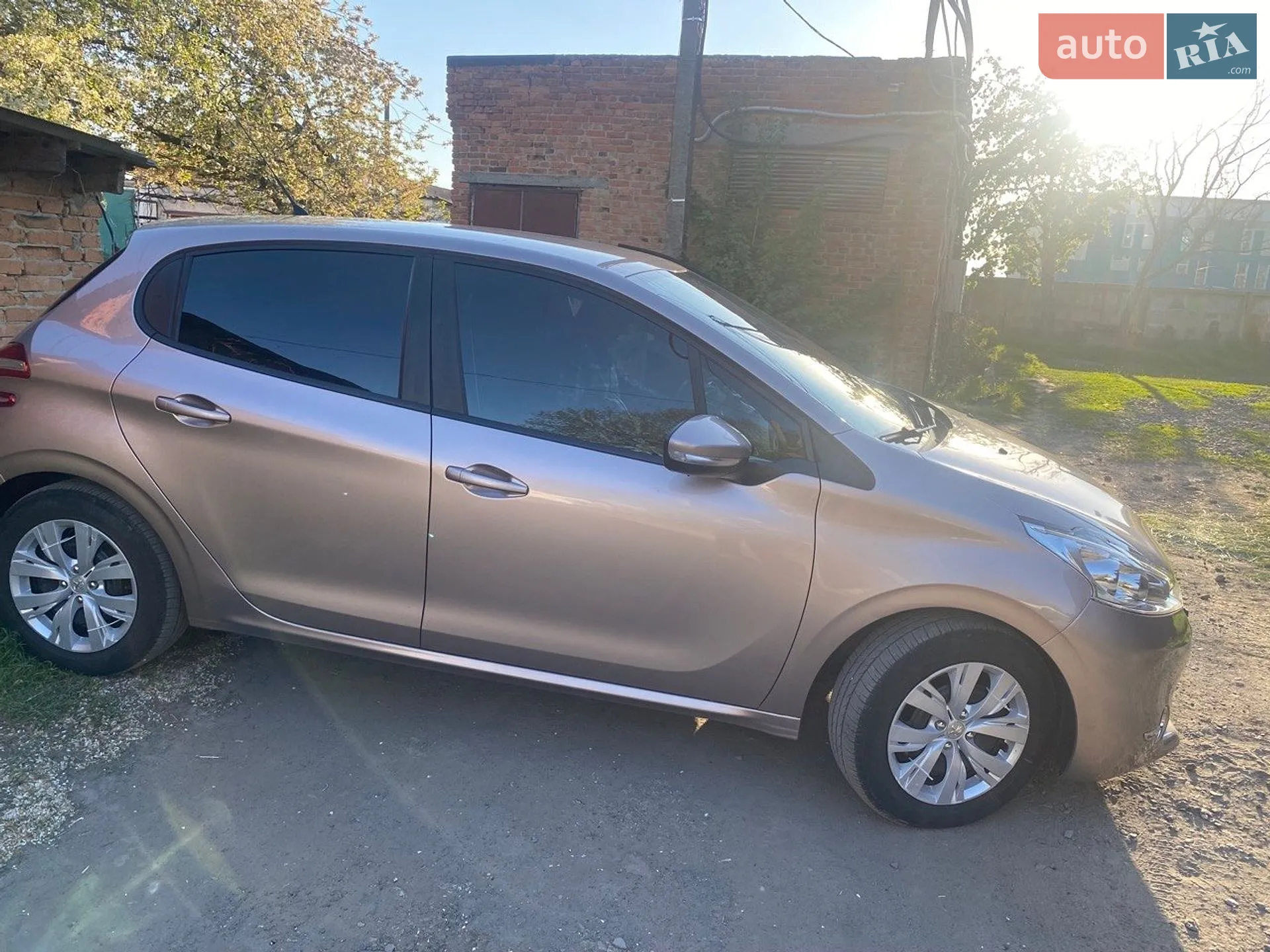 2013 Peugeot 208 - мініатюра 5