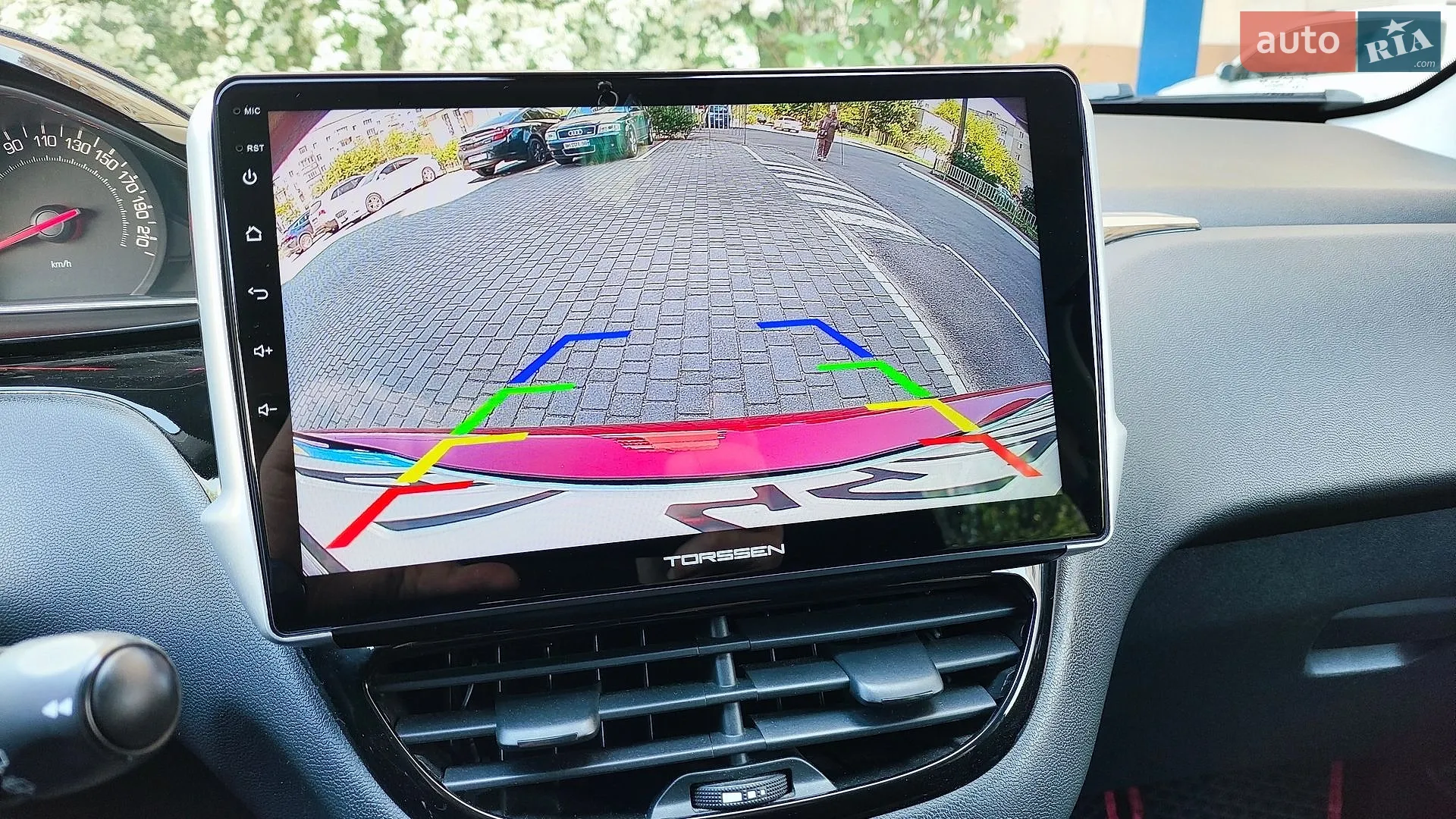 2013 Peugeot 208 - мініатюра 4