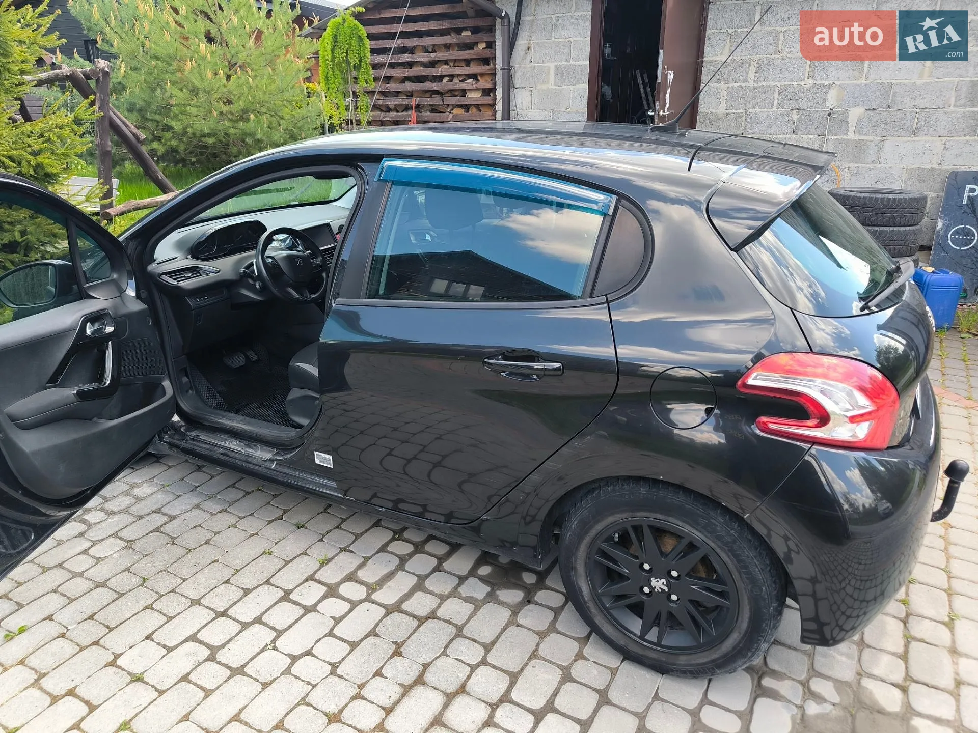 2012 Peugeot 208 - мініатюра 12
