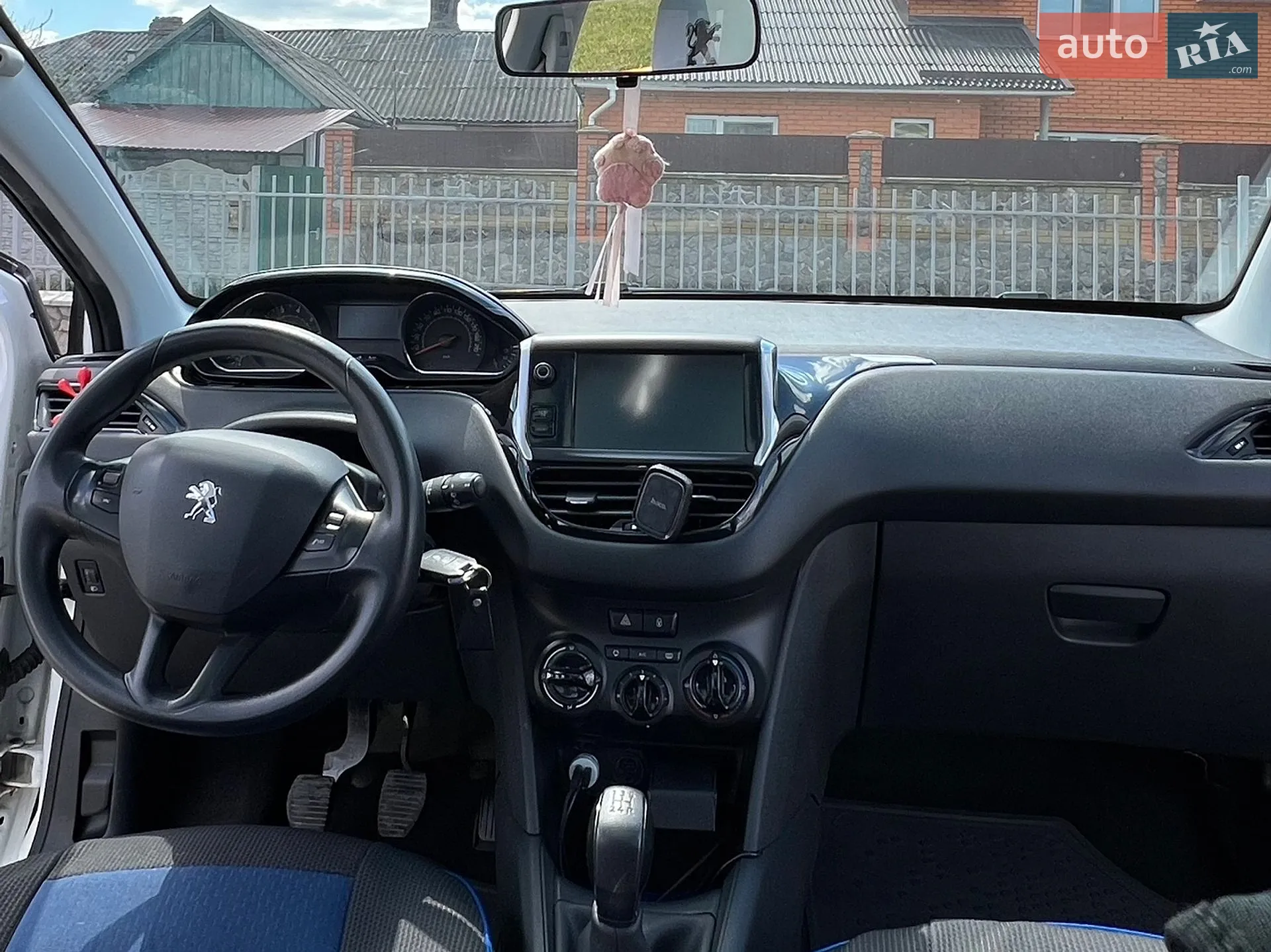 2013 Peugeot 208 - мініатюра 14