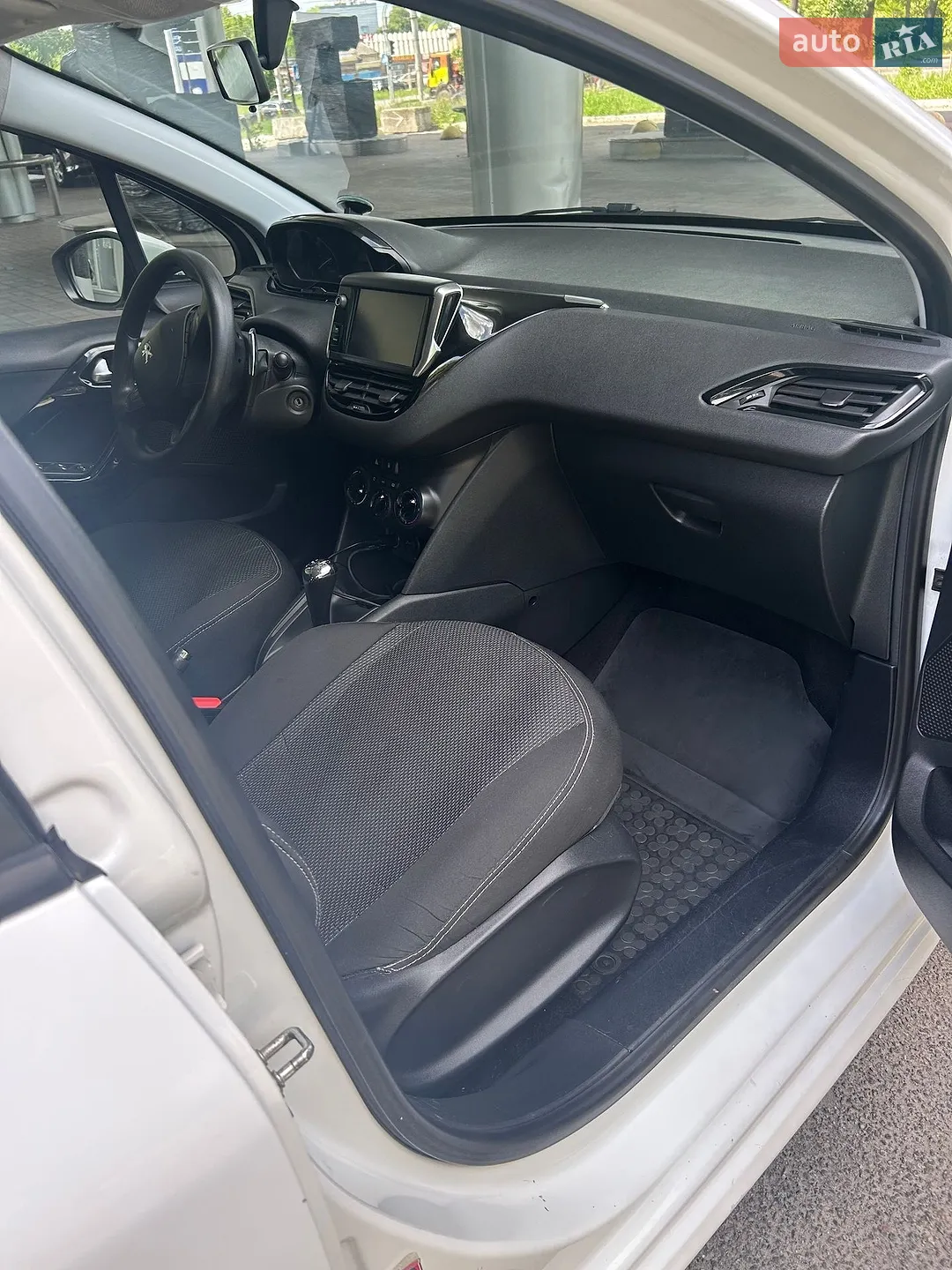 2016 Peugeot 208 - мініатюра 7