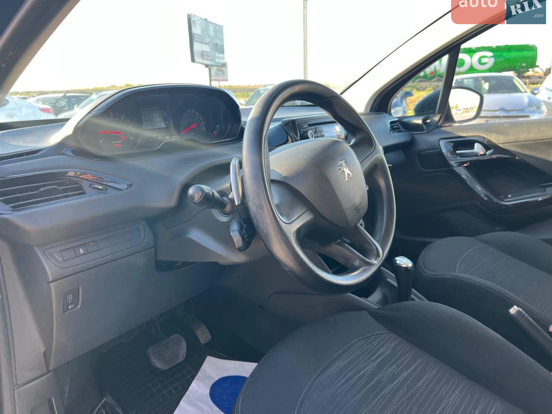 2012 Peugeot 208 - мініатюра 19