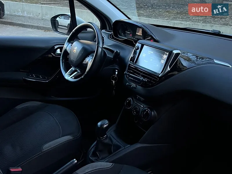 Peugeot 208 2016 VIN VF3CCHMZ0GT088931 фото оголошення 7 з 50