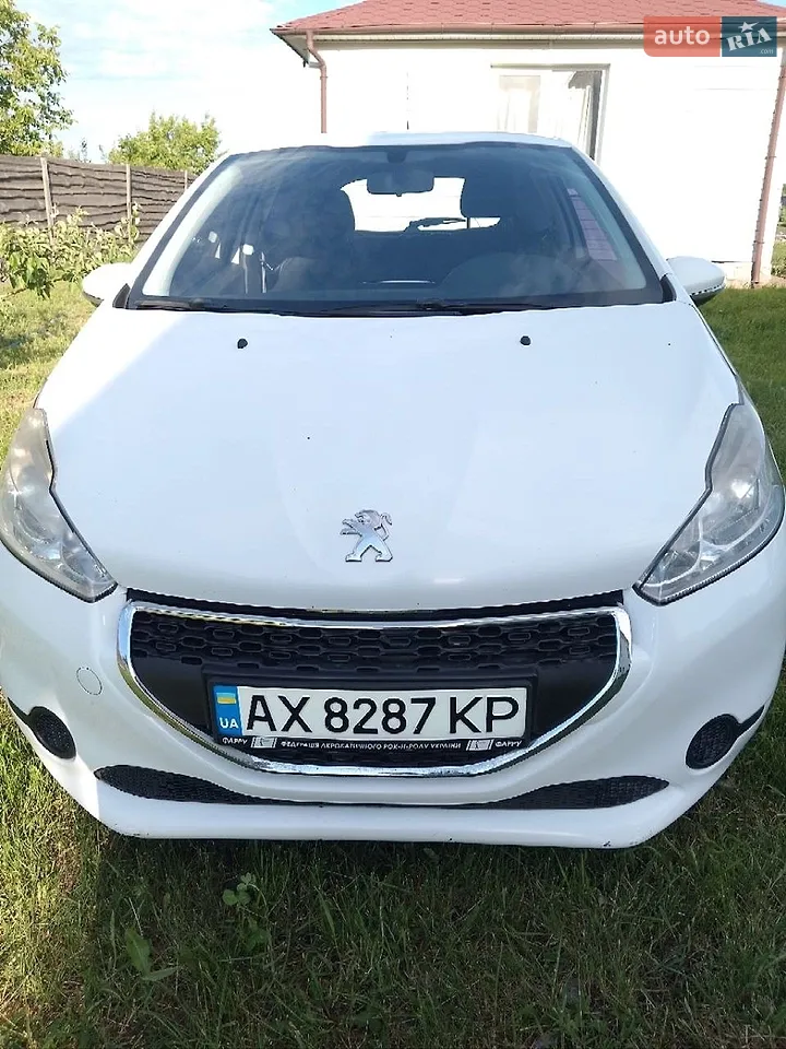 2013 Peugeot 208 - мініатюра 26